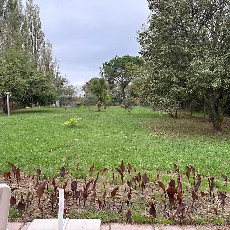 Confort Et Ecrin De Verdure ! Nyaraló *